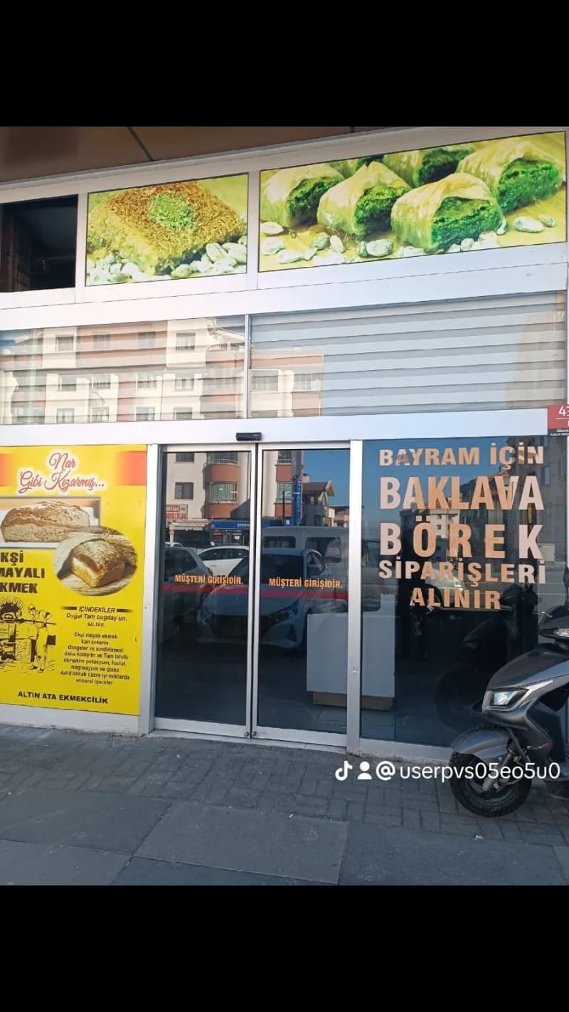 Pastane vitrininde fotoselli kapı uygulaması